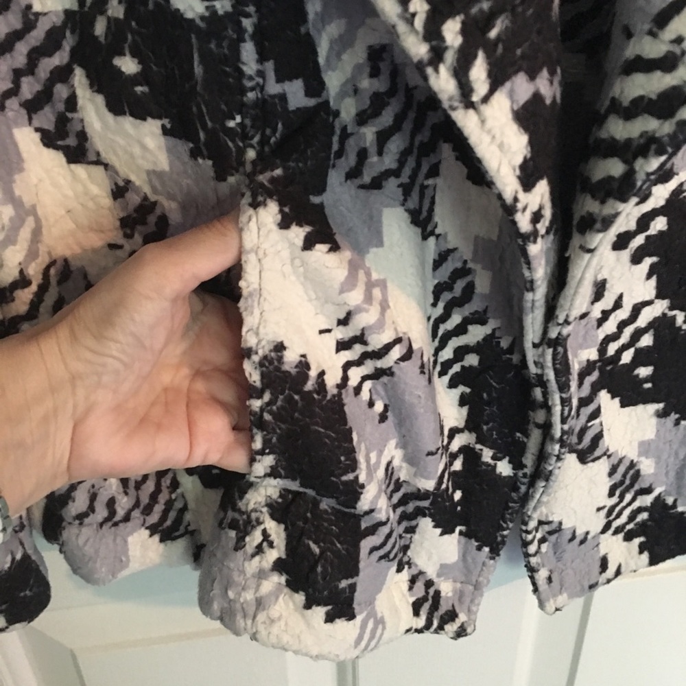 Textured “Fleece” Jacket - Picture 4 of 8